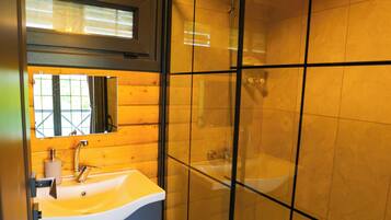 Shower, free toiletries, hair dryer, towels