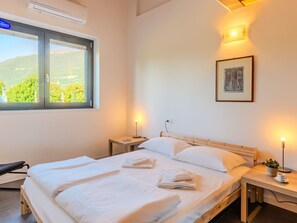2 Schlafzimmer, Reisekinderbett, kostenloses WLAN