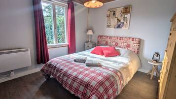 2 chambres, Wi-Fi gratuit, draps fournis