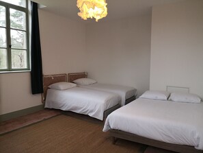 3 slaapkamers, gratis wifi, beddengoed