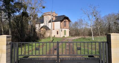 Domaine de l'Ăle: Maison historique avec piscine et Wi-Fi