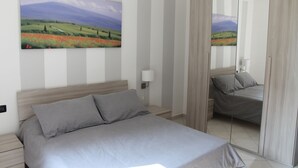 1 bilik tidur, seterika/papan seterika, Wi-fi percuma 