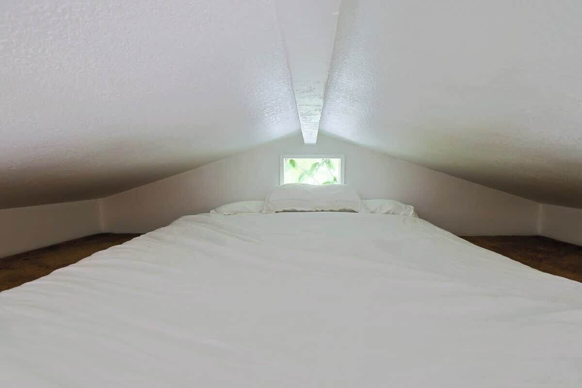 1 bedroom, iron/ironing board, travel cot, WiFi
