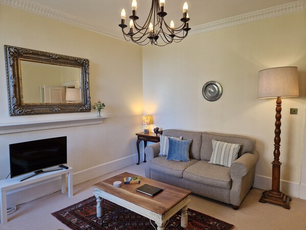 Comfort Apartment, City View | 1 bedroom, iron/ironing board, free WiFi, bed sheets