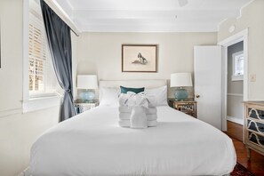 2 chambres, fer et planche à repasser, accès Internet