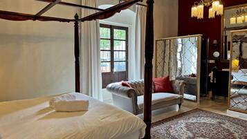 8 chambres, fer et planche Ă repasser, Wi-Fi gratuit, draps fournis