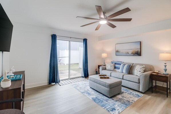 TV - Deja Blue Haven Condo (Biloxi)