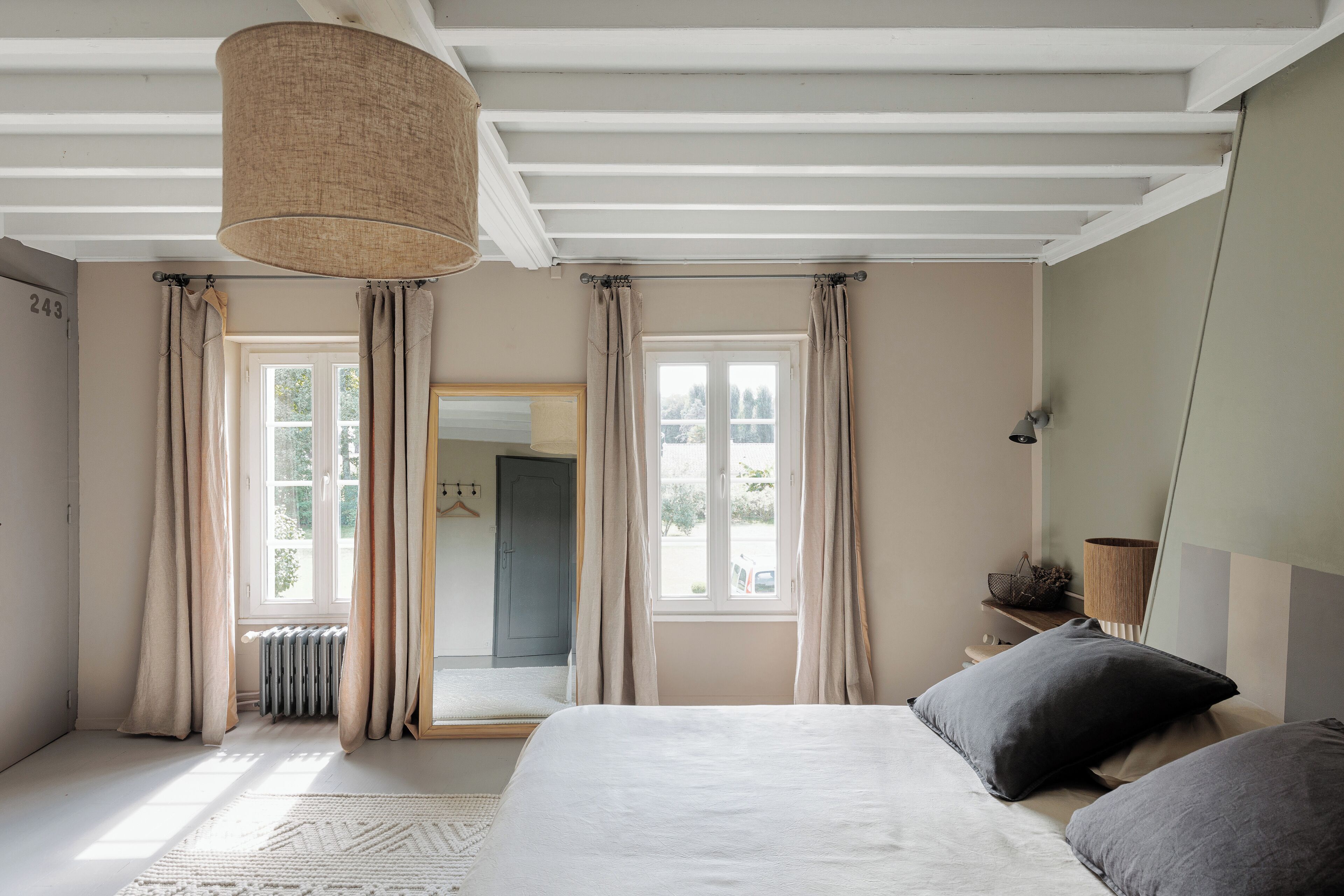 Superior Double Room (Victoria) | Free WiFi