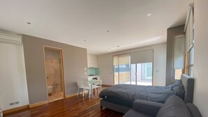 Unclassified image, 4 of 10, button - Entire Studio With Balcony (Maribyrnong)