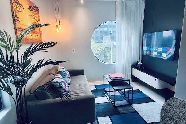 Premium bedding, minibar, in-room safe, iron/ironing board