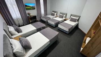 Standard Room, Multiple Beds
