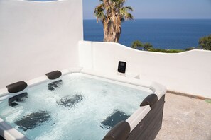 Suite Romantica, vista mare | Vasca idromassaggio privata