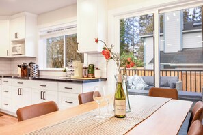 Dining - Contemporary Single-Level 2024 Remodeled Rambler | RV Parking (Seattle)