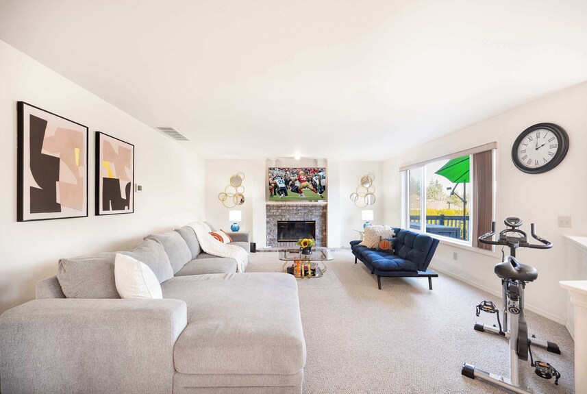 Brier 5br Retreat W, Pool Table, Deck, Central Ac - Kirkland, WA