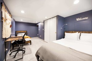 3 Schlafzimmer, Schreibtisch, Bügeleisen/Bügelbrett, Reisekinderbett