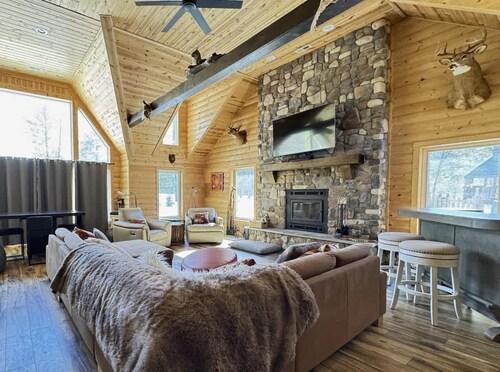 NEW! Trout Lake Retreat