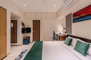 4 chambres, fer et planche à repasser, Wi-Fi