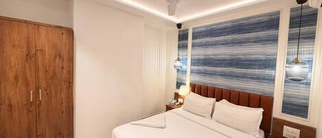 經典客房 | 埃及棉床單、高級寢具、免費 Wi-Fi、床單