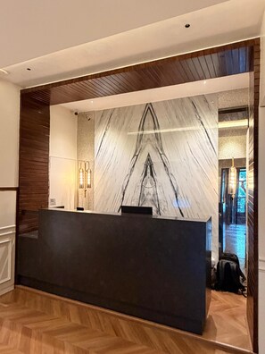 Reception - Palm Breeze Hotel - Colaba (Mumbai)