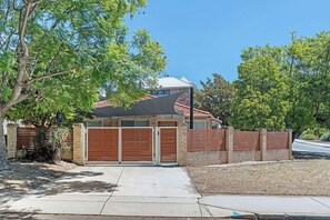 Exterior - Mid Century Magic in Ardross (Ardross)