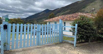 Private cottage | Pet friendly, garden and mountain view