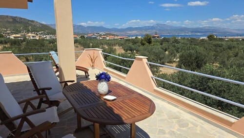 Grandvillle Cottage Escape w Breathtaking Views