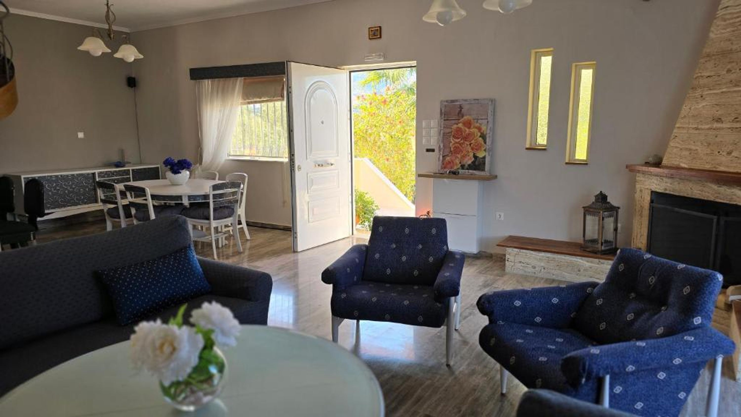 3 bedrooms, Internet