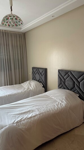2 bedrooms, WiFi, bed sheets