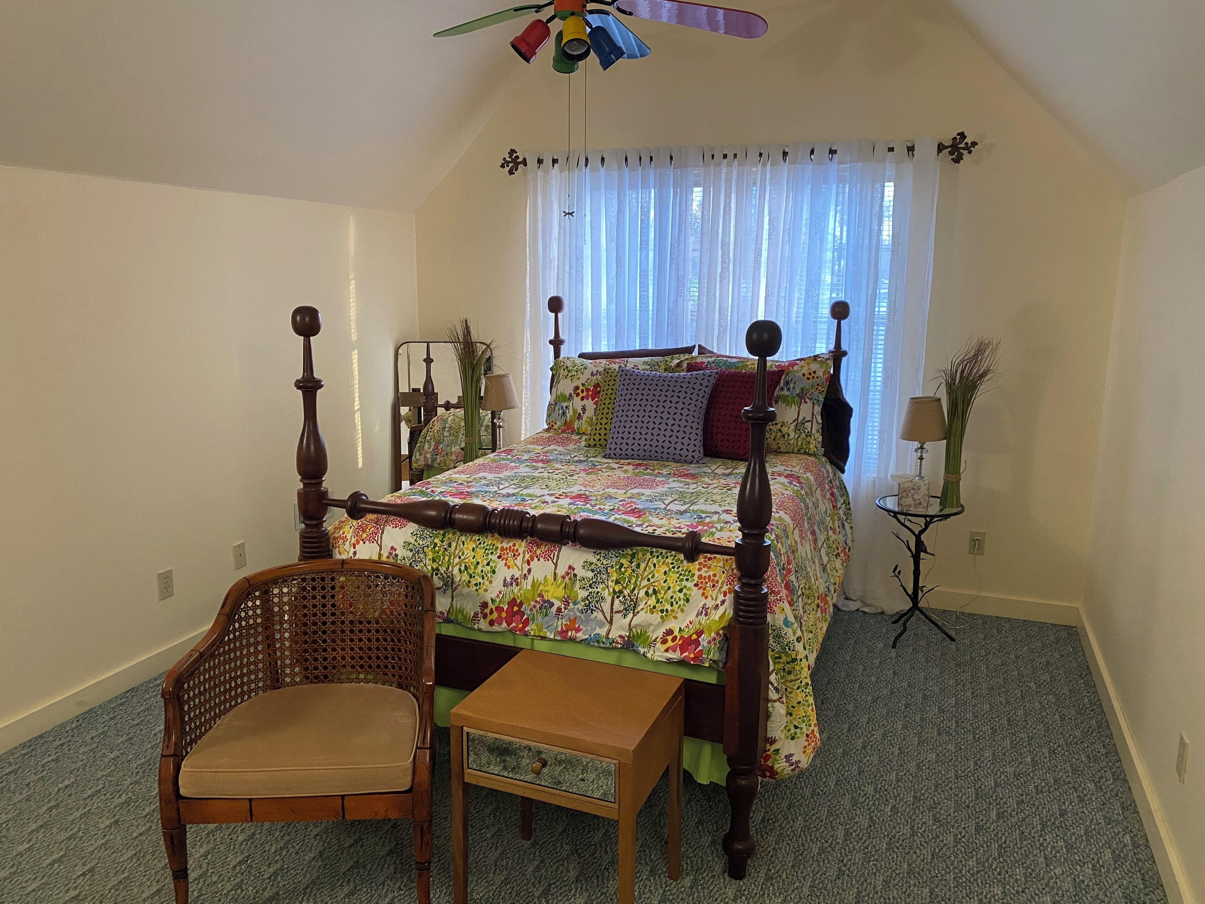 2 soverom, strykejern/-brett, wi-fi og sengetøy