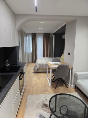Loft, 1 Bedroom, Smoking | Living room - Center and Lake in Port of Mano (Tirana)