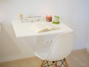 Apartment, 2 Schlafzimmer | Zimmersafe, Bügeleisen/Bügelbrett, kostenloses WLAN