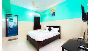 Kamar Double Deluks, balkon, pemandangan kota | Wi-Fi gratis