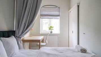 Apartment | 1 bedroom, iron/ironing board, free WiFi