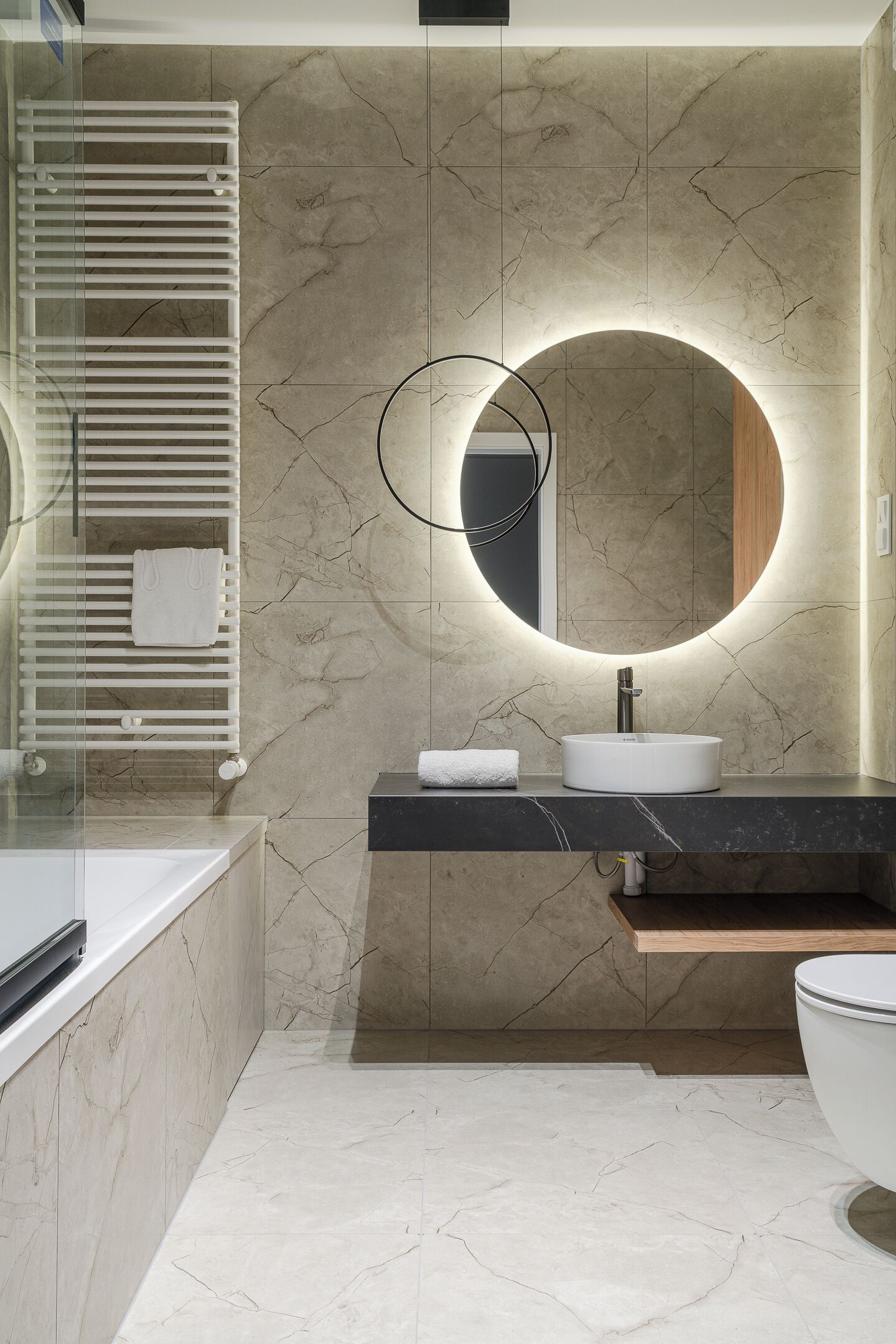 Apartment | Bathroom