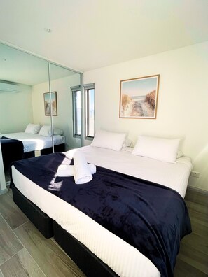 Cabin, Garden Area | 1 bedroom, iron/ironing board, free WiFi, bed sheets - Resort on Cedar (Windang)