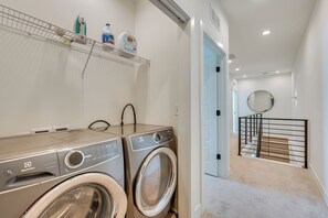아파트 (4 Bedrooms) | 내부