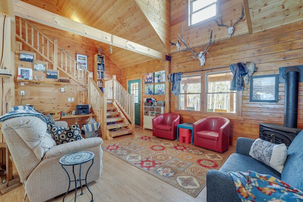 2 Mi To Skiing: Casper Cabin W/ Mtn Views! - Wyoming