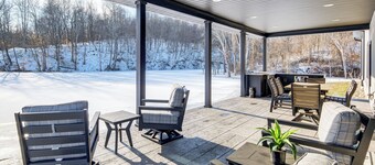 Family Retreat w/ Fire Pit & Yard in Mineral City