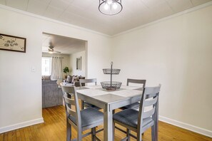 Apartment (1 Bedroom) | Interior - Cambridge Apt in Walkable Neighborhood (Cambridge)