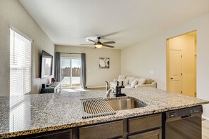 Rumah (2 Bedrooms) | Interior