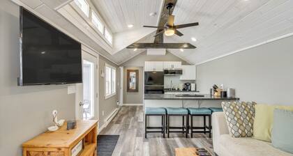 Pet-friendly Cabin w/ Lake Access & Patio in Dent
