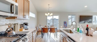 7 Mi to Lake Lowell Park: Nampa Home w/ Backyard