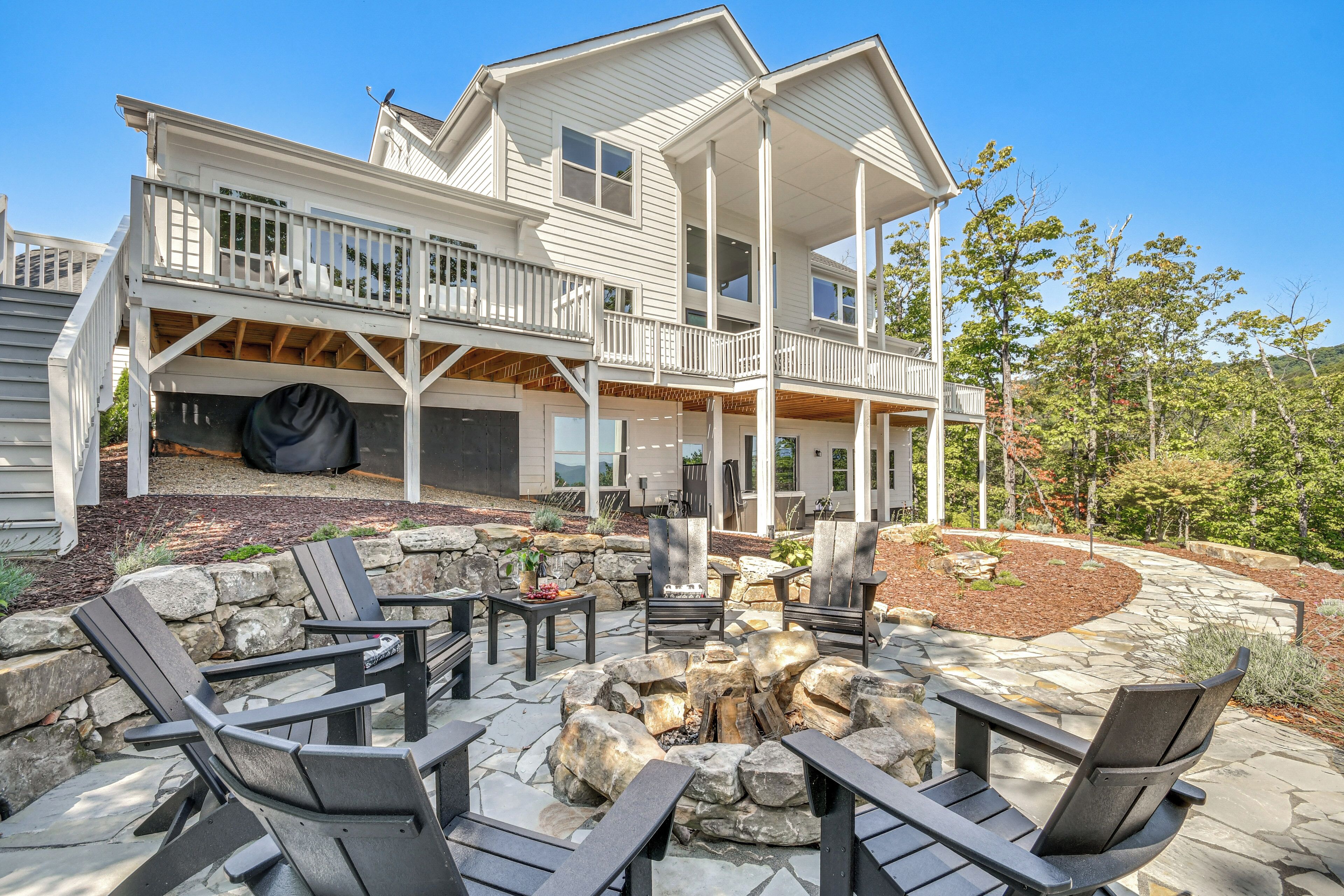 Rumah (5 Bedrooms) | Interior