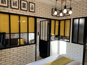 Iron/ironing board, free WiFi, bed sheets - Passage des Marais (París)