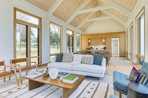 Green Lake Getaway w/ Dock: Boating + Swimming!