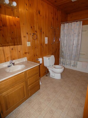 Shower, towels