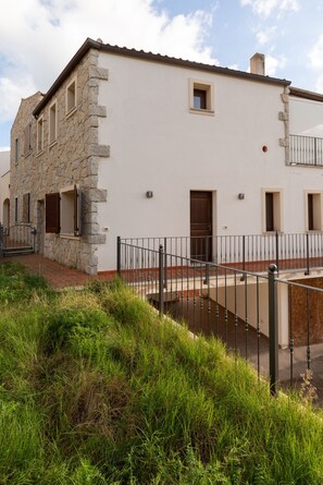 Esterni