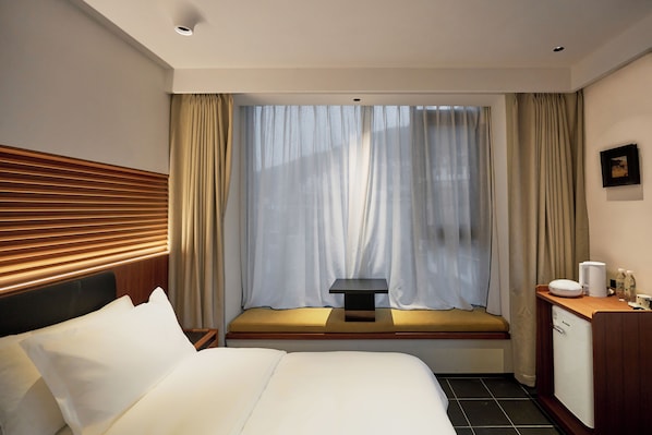 Comfort Double Room | Free WiFi - The Nest 1219 (Huangshan)