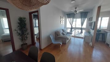 Family Apartment, City View | Living room