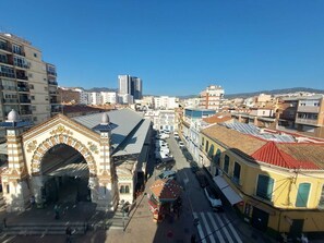 Appartement Familial, vue ville | Vue de la chambre
